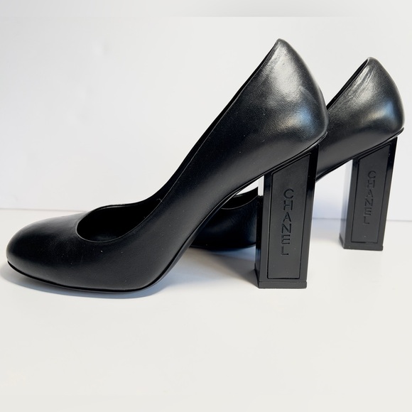 Chanel Black Women's Heels Pumps size IT 39, US 8 . - Picture 1 of 6